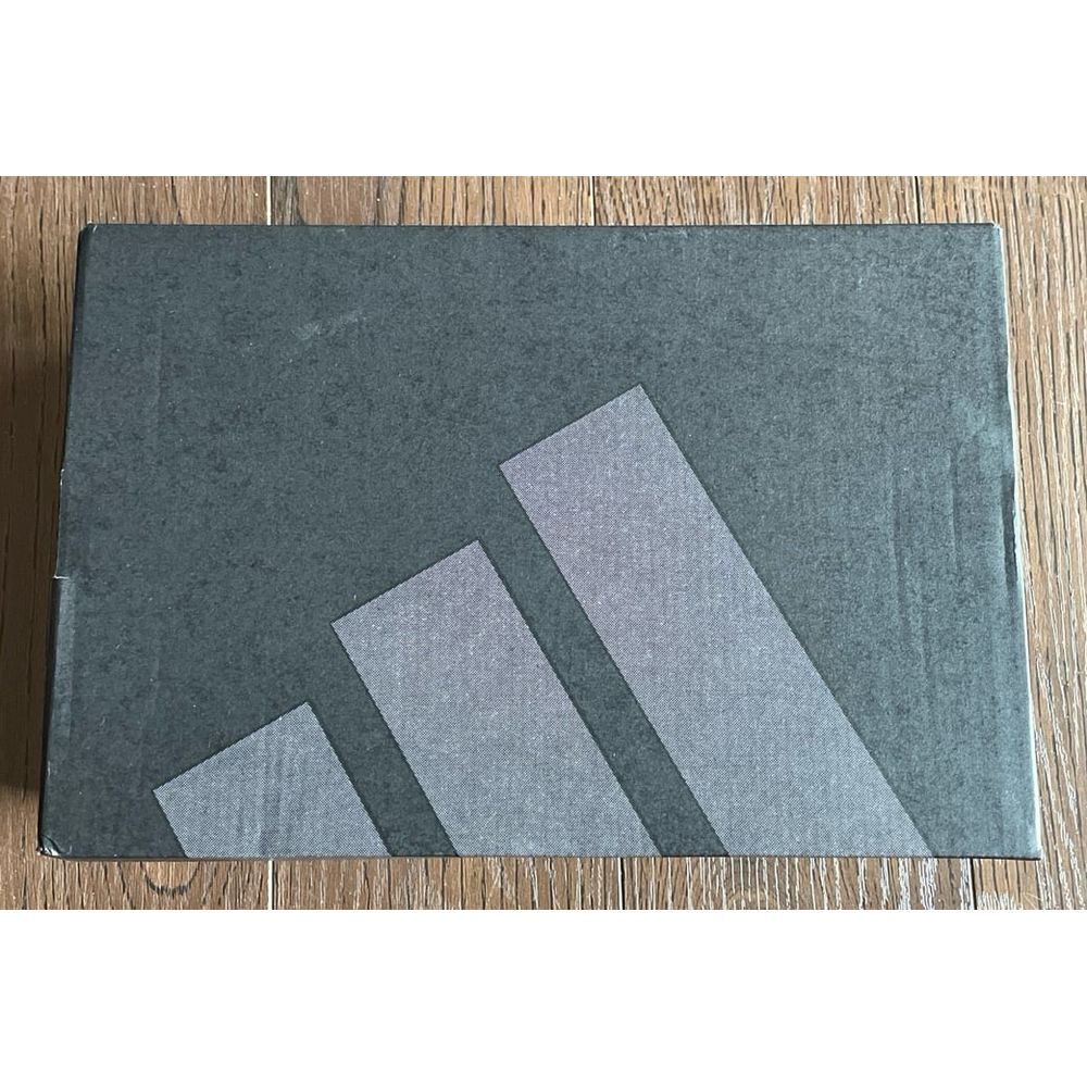 Adidas empty shoe box‎